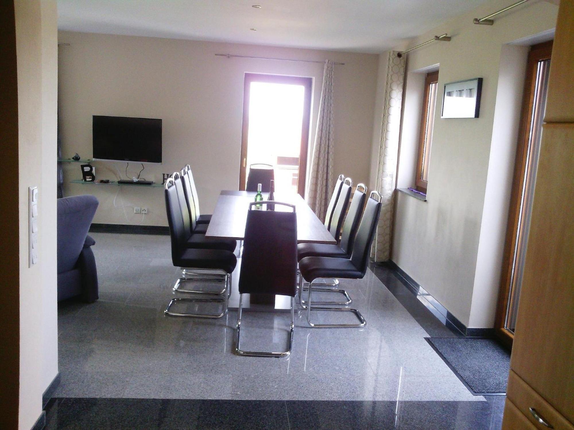 Spacious Mansion In Feuerscheid With Garden Luaran gambar